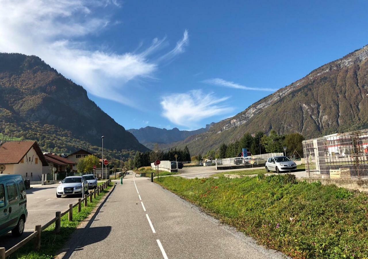 Appartement Tout Confort Ugine Exteriér fotografie